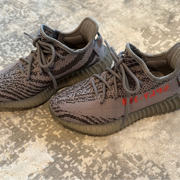 Authentic Yeezy boost 350 v2 beluga 2.0 size 5.5